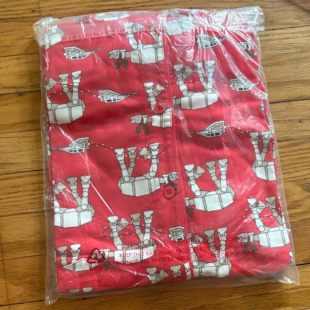 Hanna Andersson Red AT-AT Print Pajama Top - Picture 5 of 5